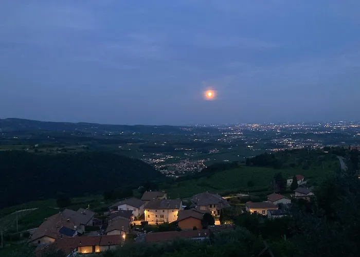 La Terrazza In Collina Bed & Breakfast 4*