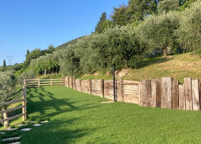 La Terrazza In Collina Couette-café 4*